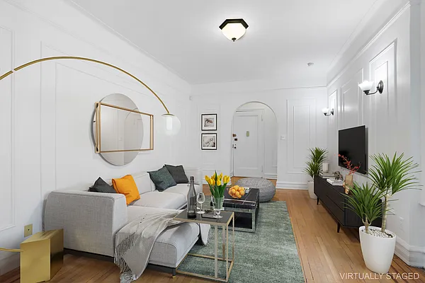 Sold by Douglas Elliman | media 10