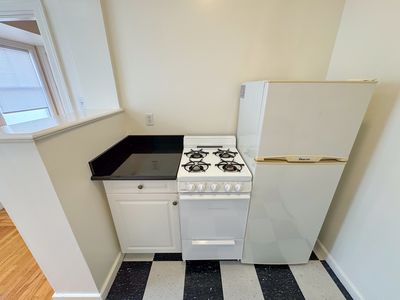 2495 Sutter St APT 2 - Image 5