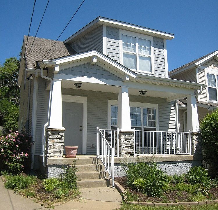 374 Normandy Cr