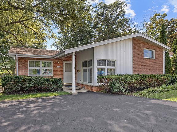 2nd image of 603 Gregg Rd