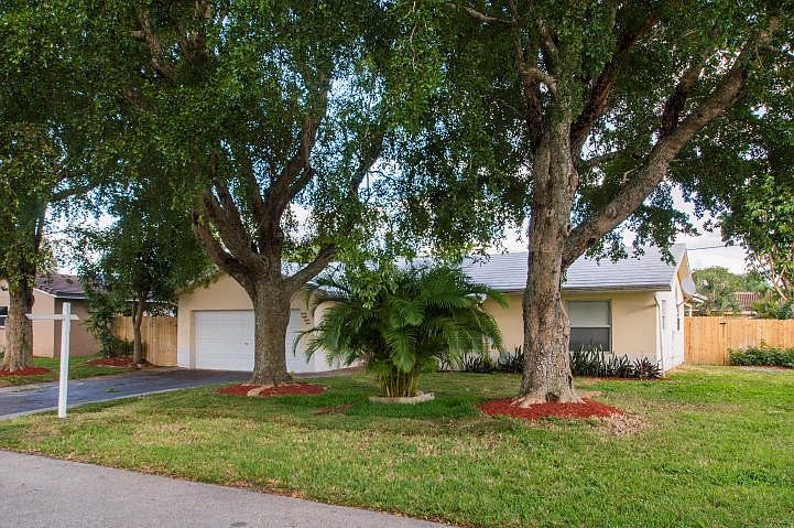 1st image of 3861 NW 78th Way