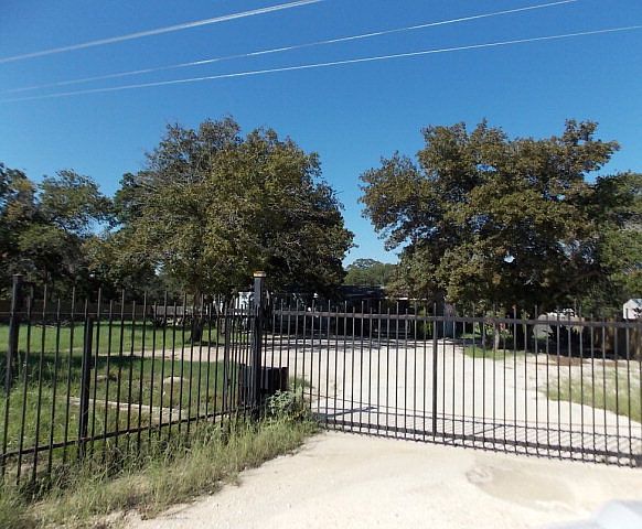 1st image of 22462 S State Highway 123