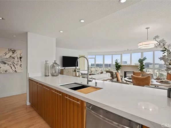3131 Michelson Dr Unit 1702