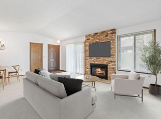 1164 Xene Ln N, Plymouth, MN 55447