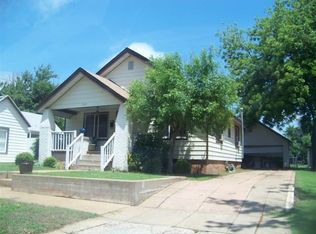 109 E Arapaho Ave, Weatherford, OK 73096