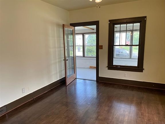 2nd image of 842 Genesee St