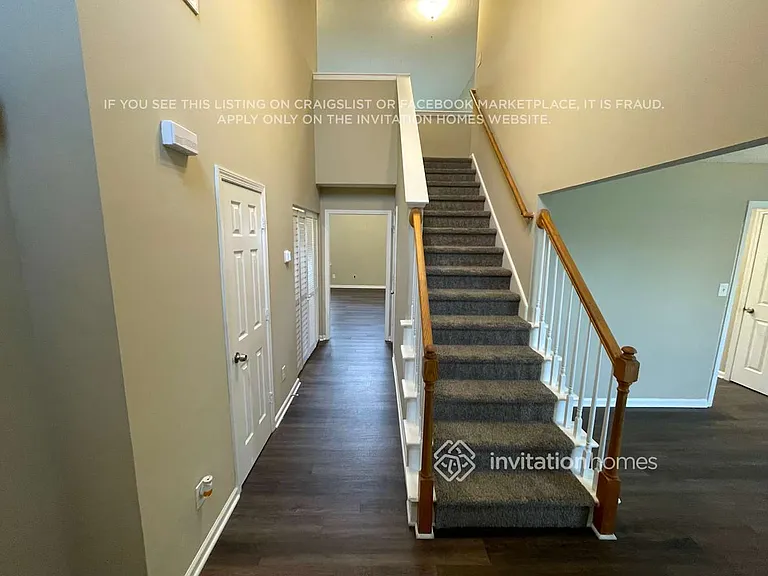 171 Golding Dr — Photo 5