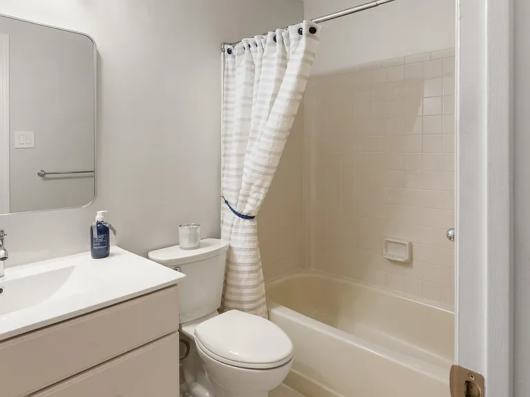 36 Steeplechase Ct — Photo 18
