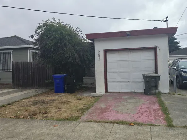 252 S 20th St, Richmond, CA 94804