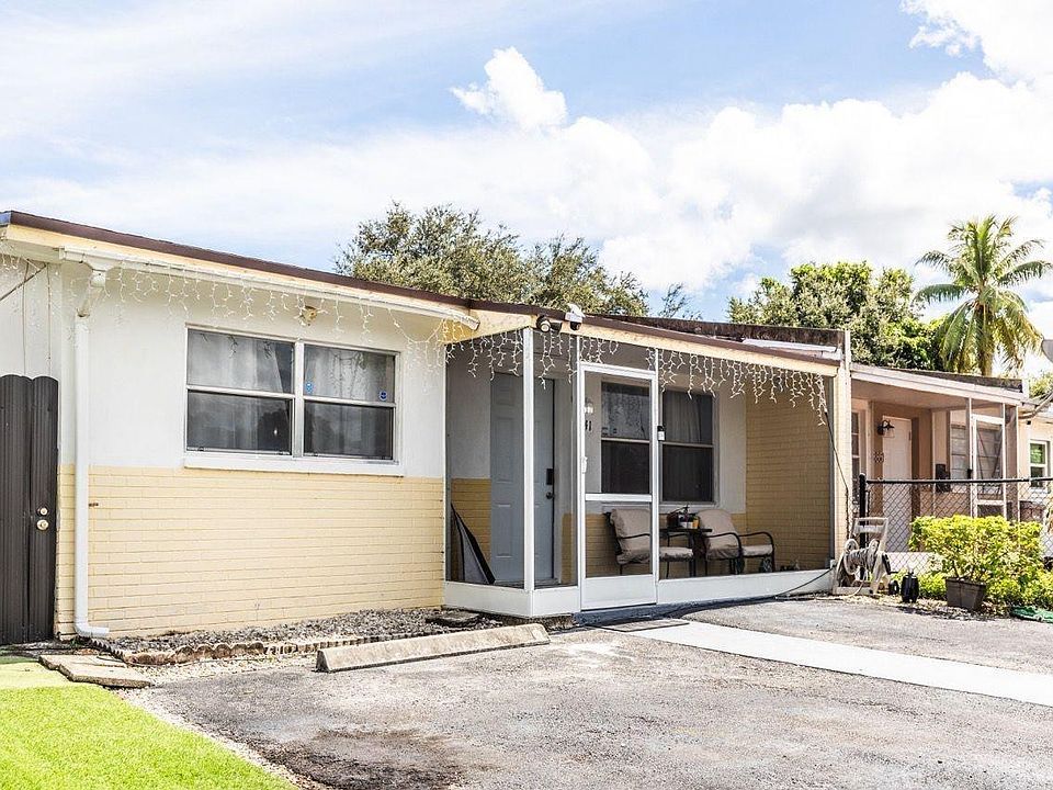 1st image of 3841 SW 54th Avenue