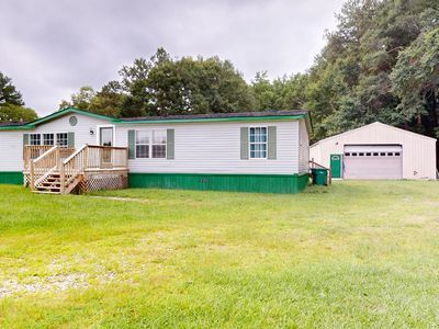 1360 Holiday Ct, Sumter, SC, 29153