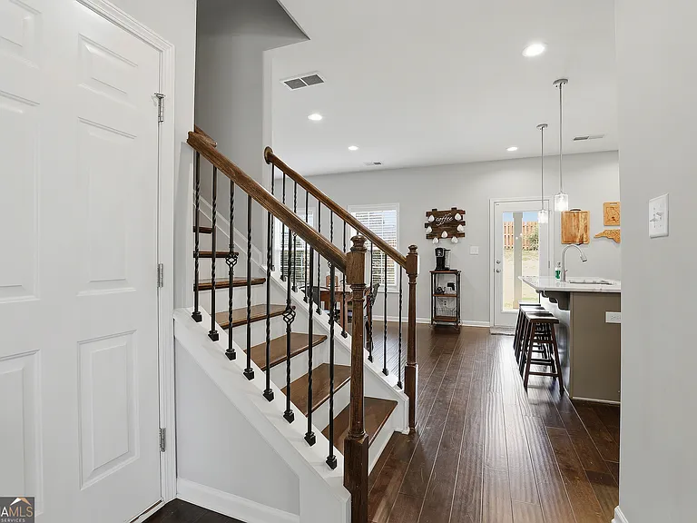 11 Doolittle Ct — Photo 7