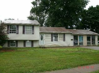 2922 Northshore Dr, Toledo, OH 43611