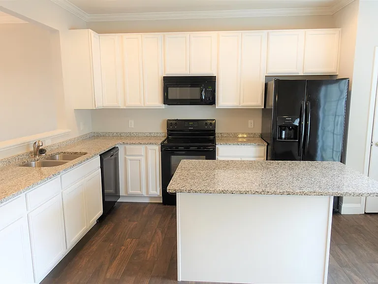 343 Intrepid Ct — Photo 18