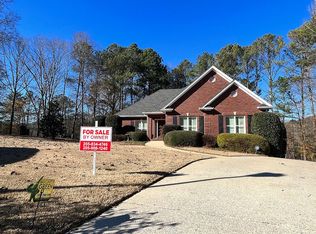 76 Monarch Ln, Springville, AL 35146