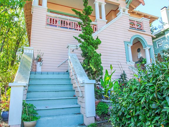 3rd image of 919-921 Florida Street