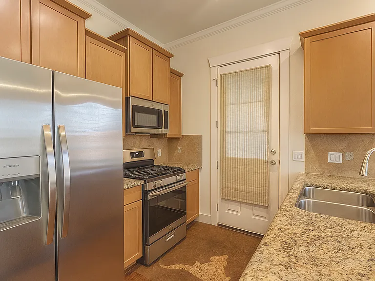 611 Franklin Blvd #A — Photo 19