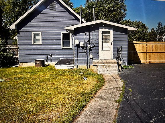 4th image of 1719 Ruth Dr