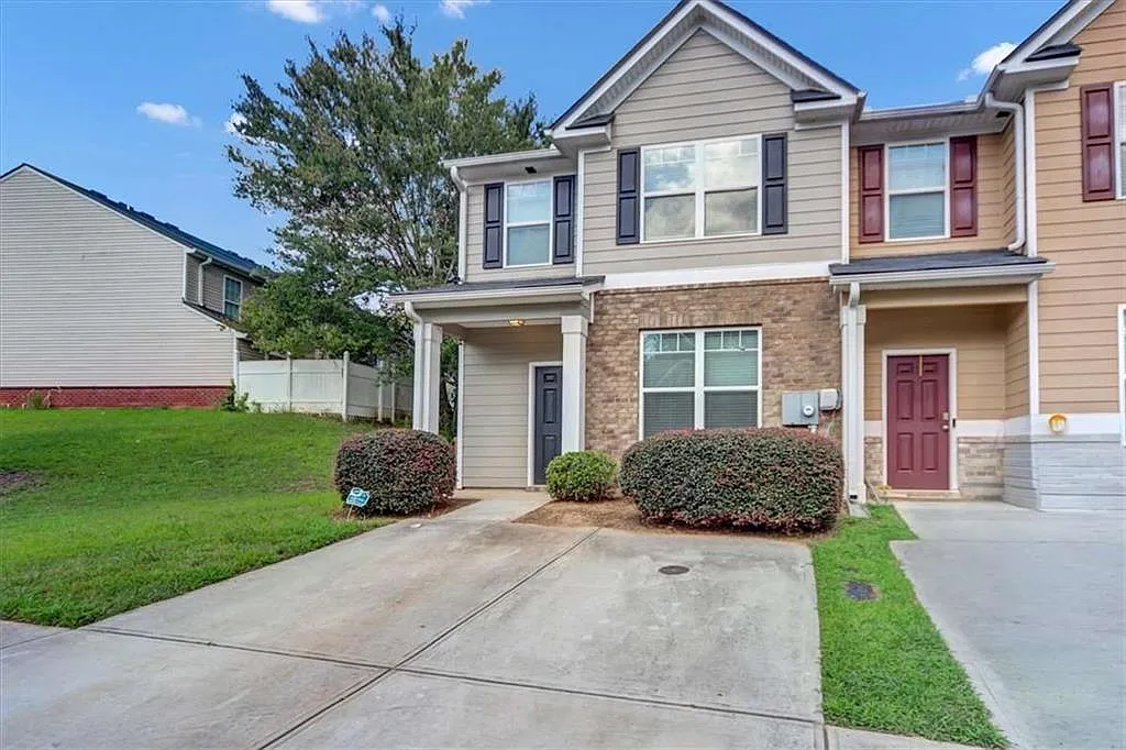 3 bed, 2.5 bath, 1468 sqft, $1,950 — Photo 4