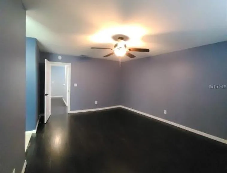 4141 Brentwood Park Cir — Photo 28