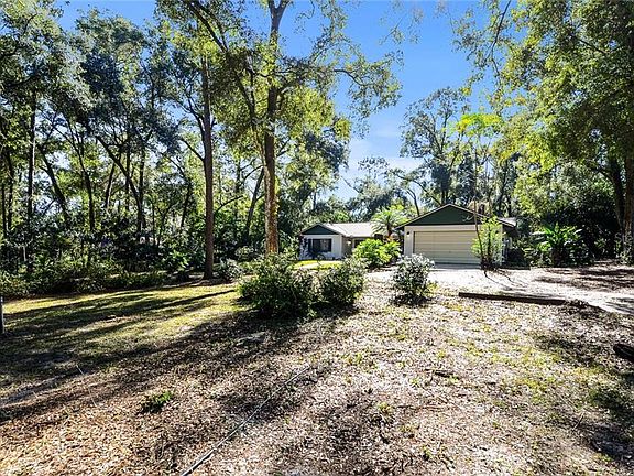3rd image of 23832 Oak Tree Dr