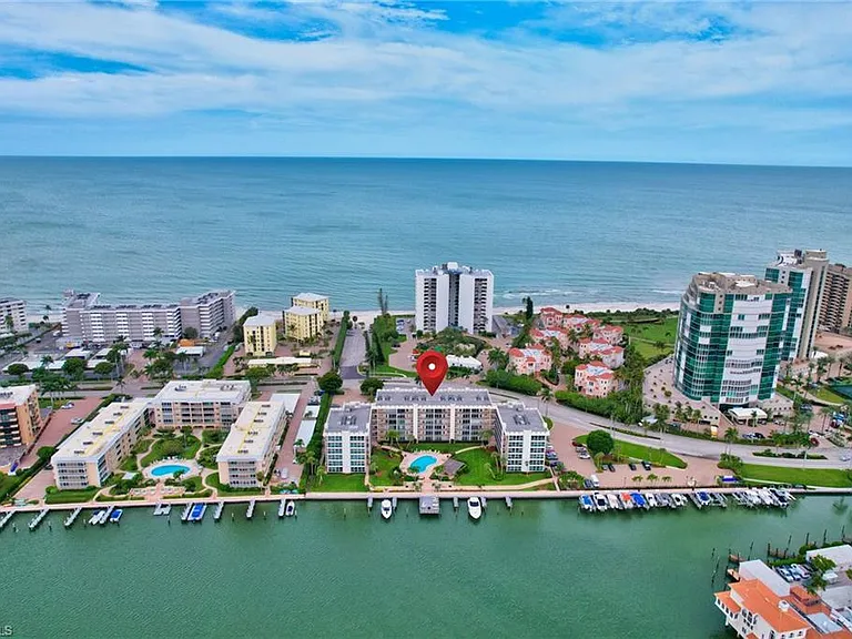 3500 Gulf Shore Blvd N #408 — Photo 30