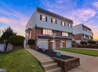 11119 Templeton Dr, Philadelphia, PA 19154