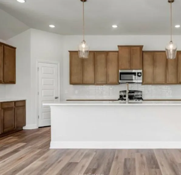 6201 Talladega Dr — Photo 2