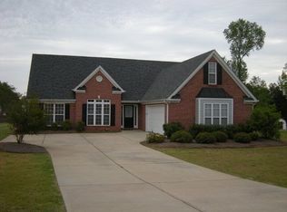 396 Blue Grass Dr, Jefferson, GA 30549
