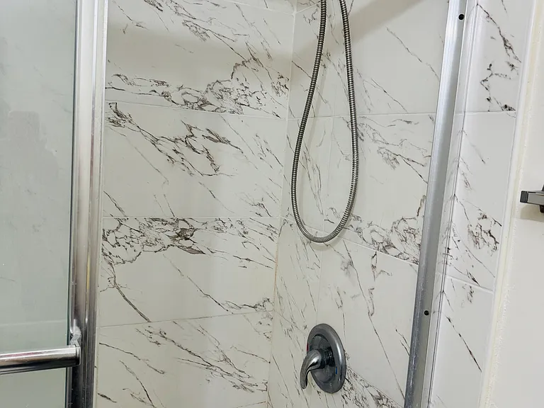 1702 N Wilmington Blvd #2 — Photo 8