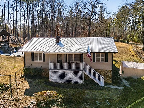 3rd image of 1556 Boone Rd