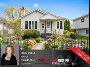 519 Illinois St, Geneva, IL 60134