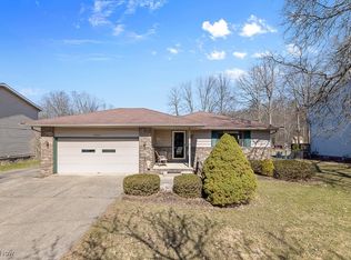 3993 Canterbury Dr, Brunswick, OH 44212