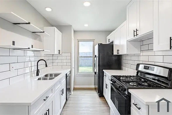 1606 Mona Dr — Photo 1