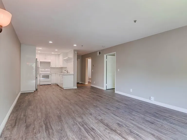 5645 Friars Rd #377 — Photo 10