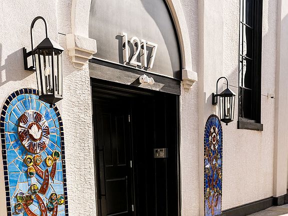 5th image of 1217 N Hancock St #203
