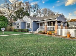 402 W 5th St, Waxahachie, TX 75165