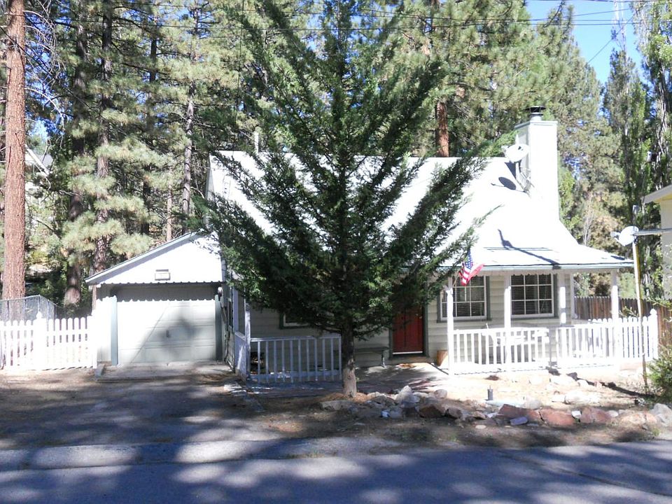 1st image of 628 Eureka Dr