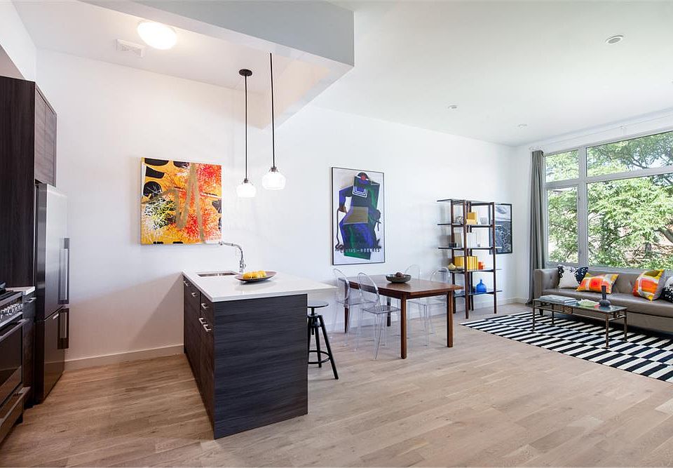 1st image of 13 Melrose St #4A