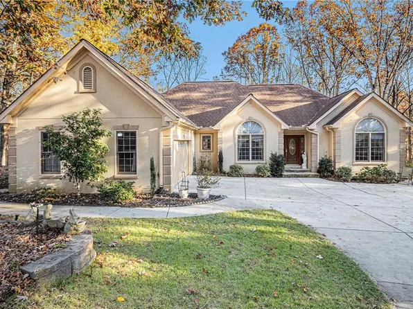 6528 Arbor Point, Flowery Branch, GA 30542