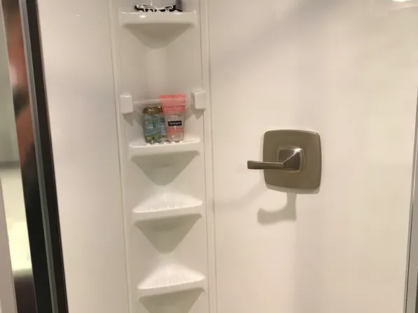 407 S Taylor Ave, Essex, MD 21221