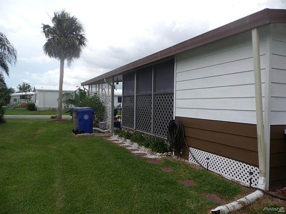 5th image of 8775 20th St Lot 16