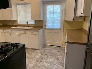 3 bed, 2.0 bath, 1788 sqft, $2,550 — Photo 4