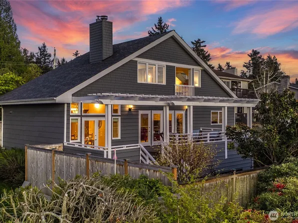 26445 Marine View Drive S, Des Moines, WA 98198