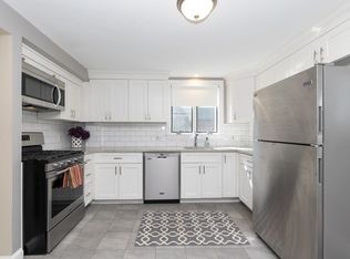 284 Melrose St #2, Auburndale, MA 02466