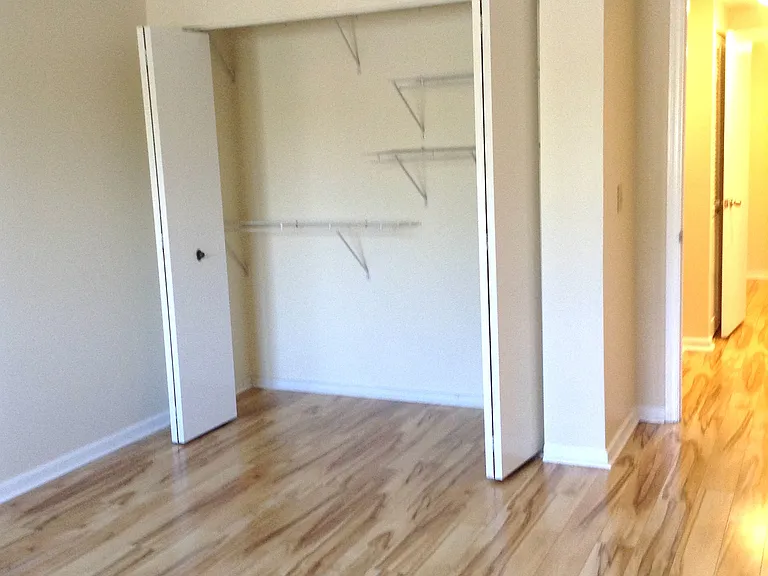 1220 Whitney Ave #D2 — Photo 14