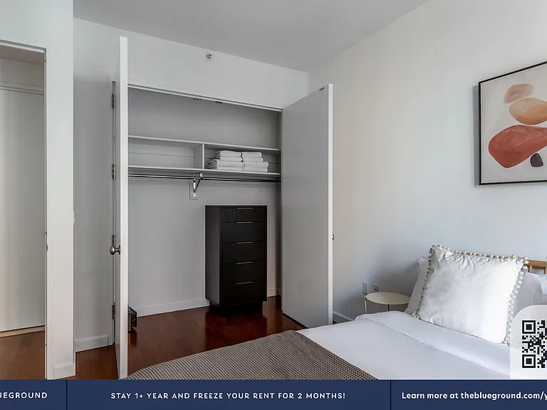 1600 Broadway #19B — Photo 12