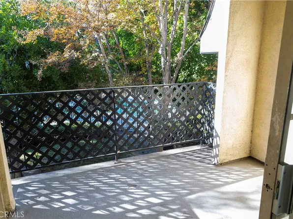 149 W 6th St APT 30, San Bernardino, CA 92401