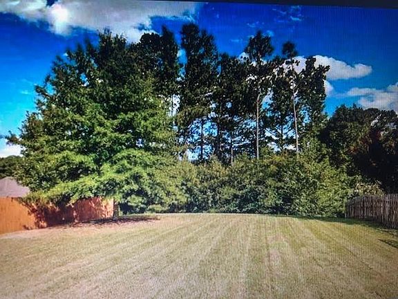 4th image of 399 Glen Cross Way