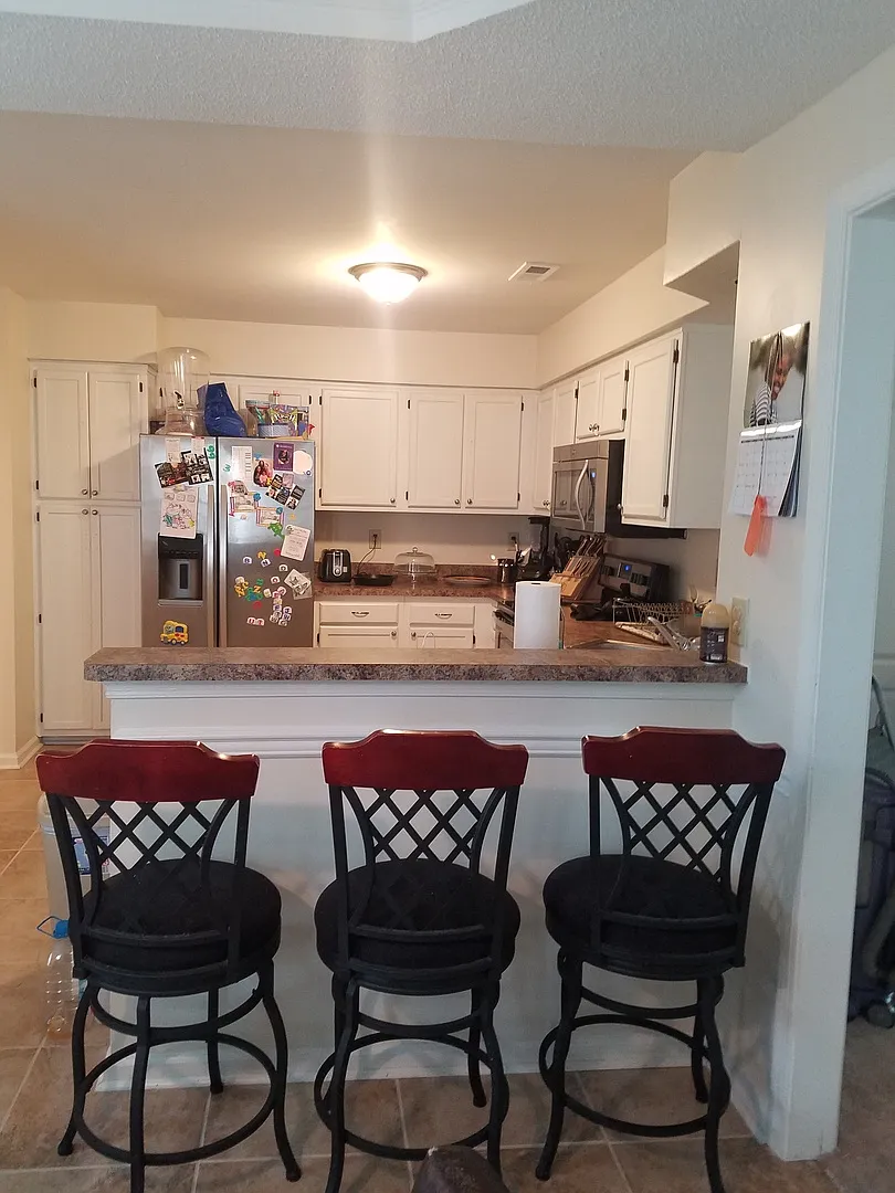Fantastic Town Home On Greenbrier Fairways Golf Course! — Photo 4